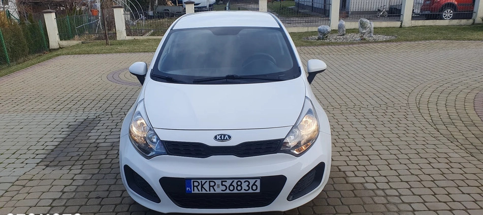 Kia Rio cena 27800 przebieg: 131000, rok produkcji 2012 z Krosno małe 326